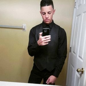 Meet your Posher, Fernando